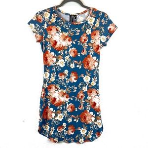 TMG New York Floral Printed T-shirt Dress Size S
